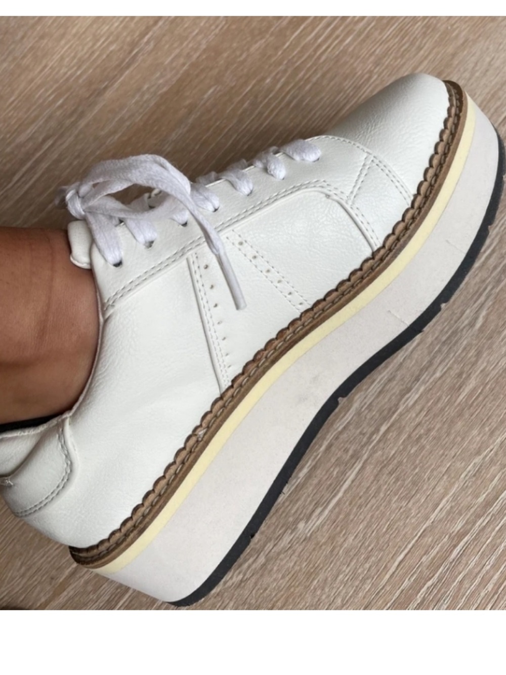 Shu Shop SUZANNE PLATFORM SNEAKER Size 8.5